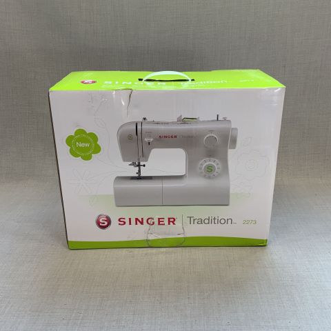 790804-3 Symaskin Singer Tradition 2273