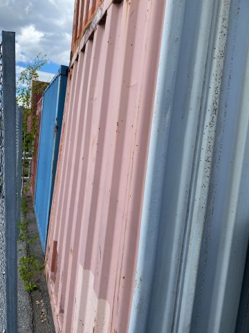 745636-5 Container 20 feet - 2.59x2.44x605 m -Damaged