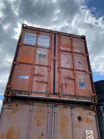 745637-2 Sea container 20 feet - 2.59x2.44x605 m - Max 24,000 kg