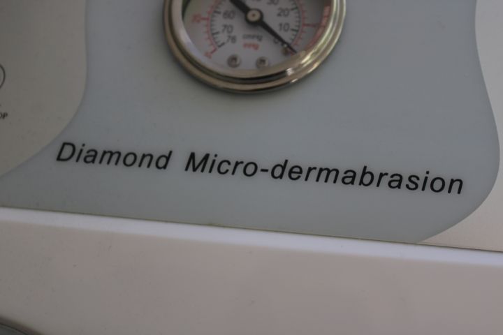 746792-5 Facial Peeling Machine - Diamond Micro Dermabrasion, incl. accessories