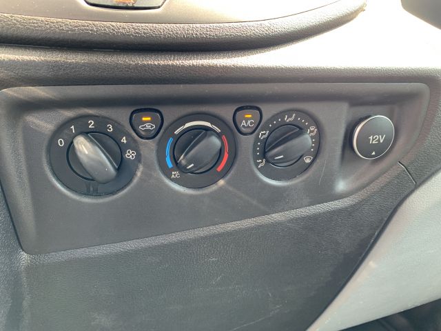 780952-33 Ford Transit 350 2.2 TDCi volume cabinet -2014 (155hp, 257179km)