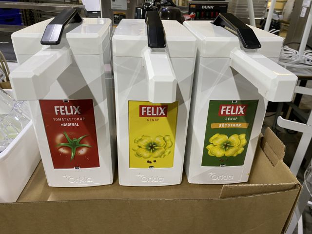 790952-1 3 dispensers for mustard and ketchup, new condition