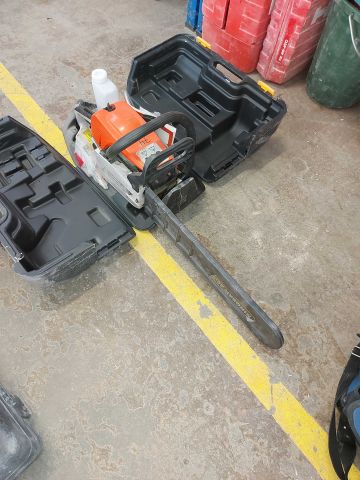 624338-2 Chainsaw, Husqvarna Kingsaw 460