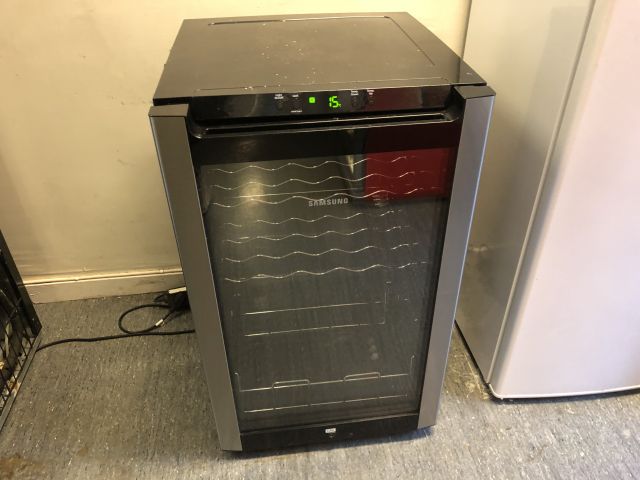 792057-1 1 pcs Wine Cooler - Samsung