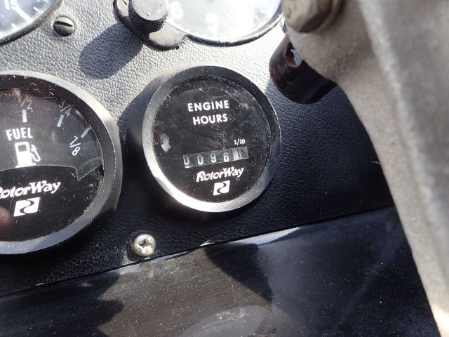 689226-24 Helicopter Rotorway Exec90 (New and more info)