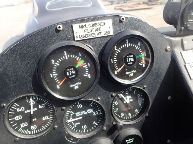 689226-30 Helicopter Rotorway Exec90 (New and more info)