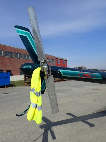 689226-33 Helicopter Rotorway Exec90 (New and more info)