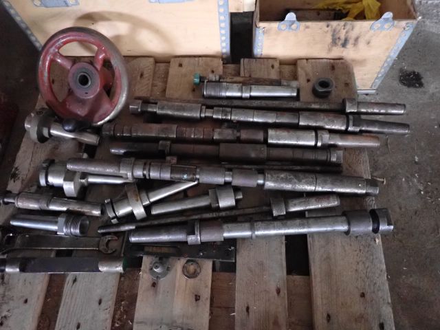 792345-7 Cutter J.Volman with many accessories