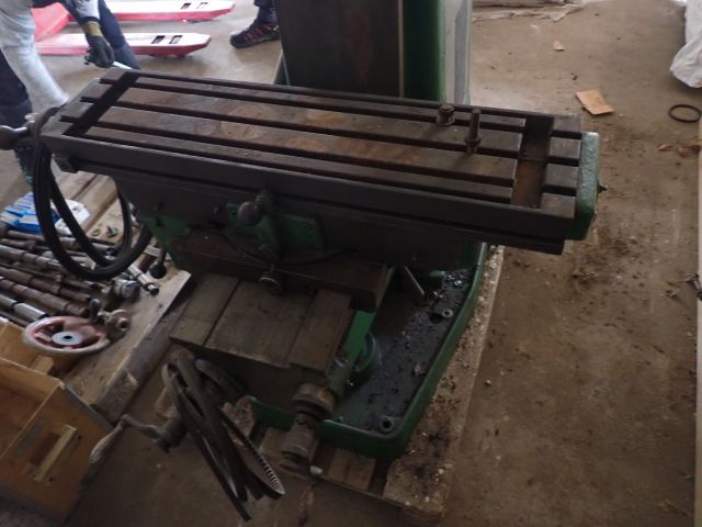 792345-4 Cutter J.Volman with many accessories