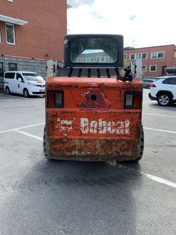 747460-5 BobCat S130 -04 incl. Pit bucket, pallet forks, planer bucket