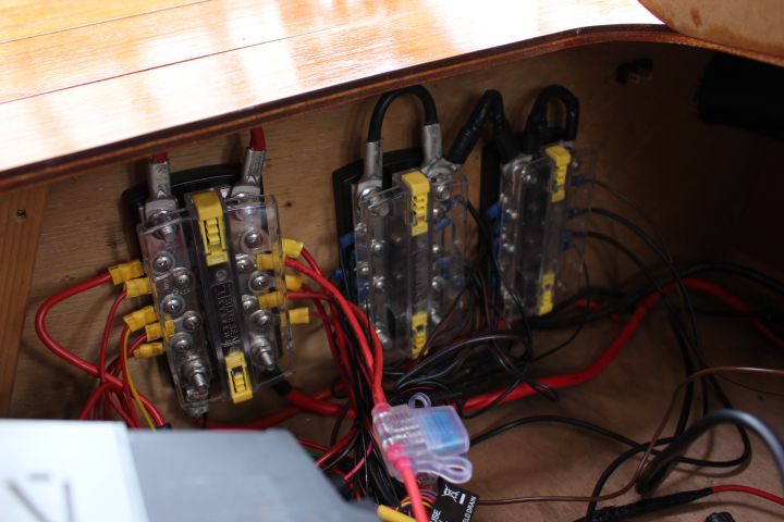 763767-17 Baltic 800 work boat with Vattenjet, Mercruiser 7.3L diesel V8, Garmin 12 "plotter