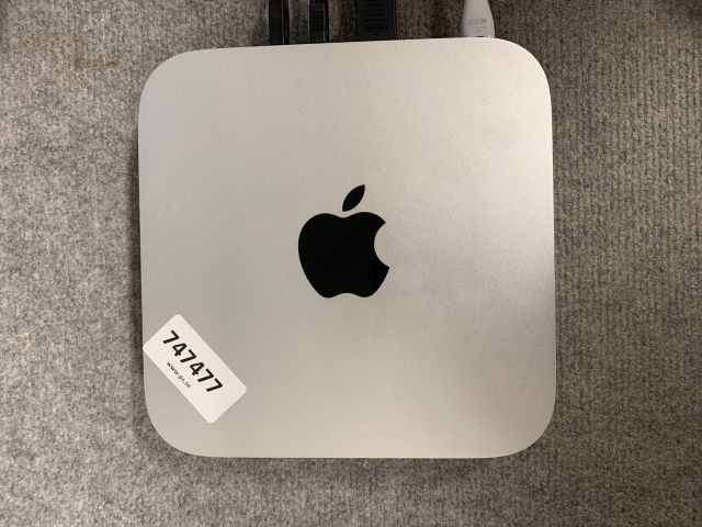 747477-1 Mac Mini 2.4 GHz Intel Core 2 Duo Mid 2010