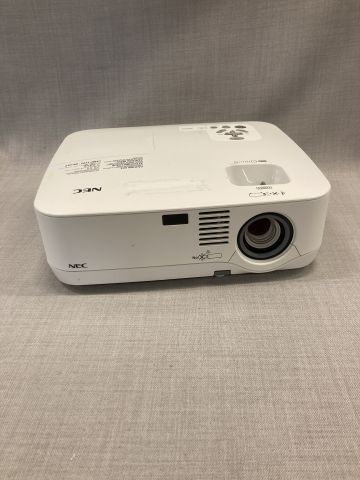 792458-1 Projector NEC NP410