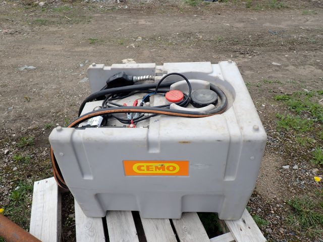 792398-1 Diesel tank 200 liters with pump