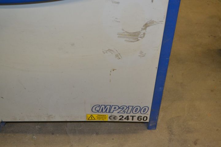 735855-6 Truck charger CMP 2100