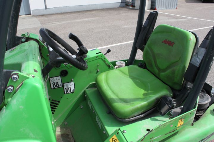 792836-13 Skid steer loader Avant 420 -12 with accessories