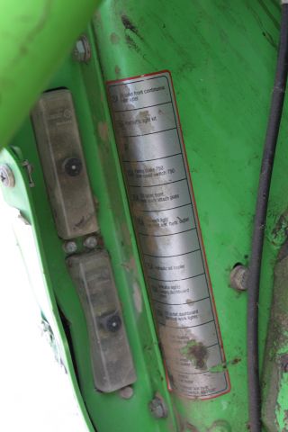 792836-18 Skid steer loader Avant 420 -12 with accessories