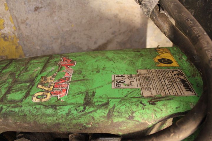 792836-22 Skid steer loader Avant 420 -12 with accessories