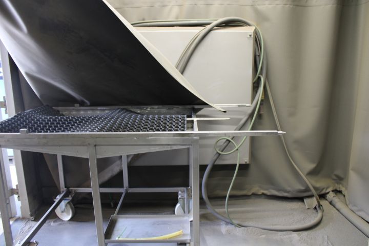 719030-11 Blästercontainer 4.5x3.3m med travers