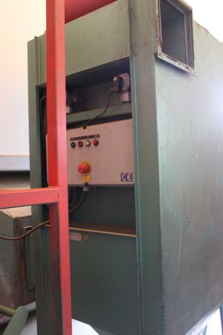 719030-19 Blästercontainer 4.5x3.3m med travers