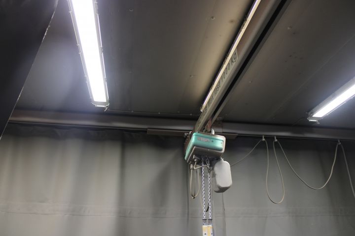 719030-33 Blästercontainer 4.5x3.3m med travers