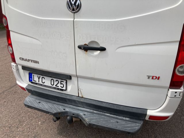 796279-19 Volkswagen Crafter 35 Kombi 2.0 TDI -2012 (161hp, 234206km)