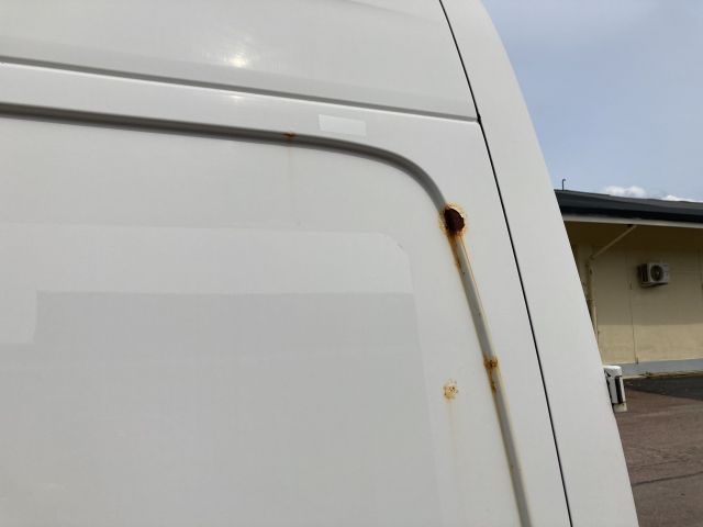 796279-23 Volkswagen Crafter 35 Kombi 2.0 TDI -2012 (161hp, 234206km)