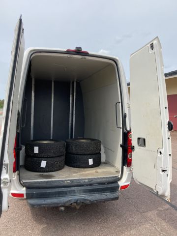 796279-30 Volkswagen Crafter 35 Kombi 2.0 TDI -2012 (161hp, 234206km)