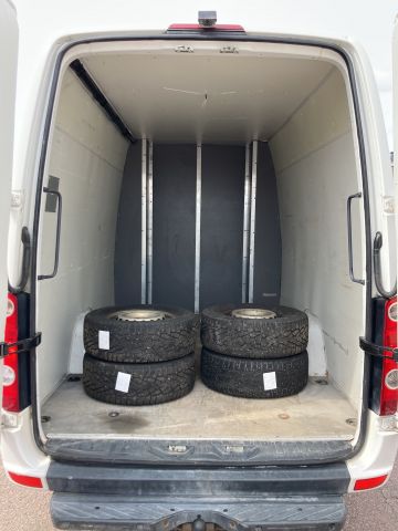 796279-31 Volkswagen Crafter 35 Kombi 2.0 TDI -2012 (161hp, 234206km)