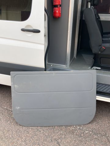 796279-46 Volkswagen Crafter 35 Kombi 2.0 TDI -2012 (161hp, 234206km)