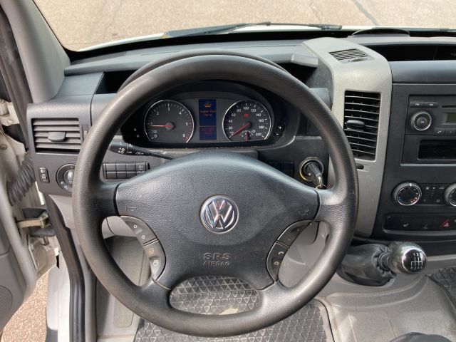 796279-49 Volkswagen Crafter 35 Kombi 2.0 TDI -2012 (161hp, 234206km)