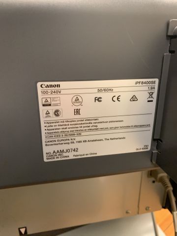 780961-4 Large format printer Canon IPF8400SE