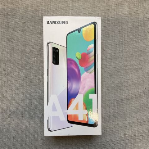 797121-2 Samsung Galaxy A41 White