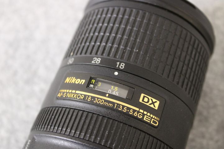 746427-11 System Camera - Nikon - D7100