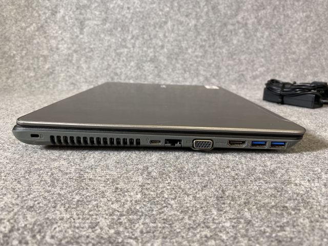 745382-4 Laptop - Acer Aspire F5-522 - 2017