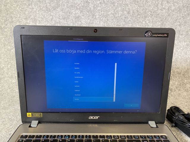 745382-8 Laptop - Acer Aspire F5-522 - 2017