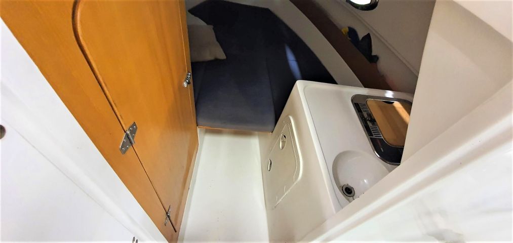 797800-7 Aquamar Bahia 2007 with Mercury 125 hp 2 stroke 2001 + boat trailer Thule 1300kg