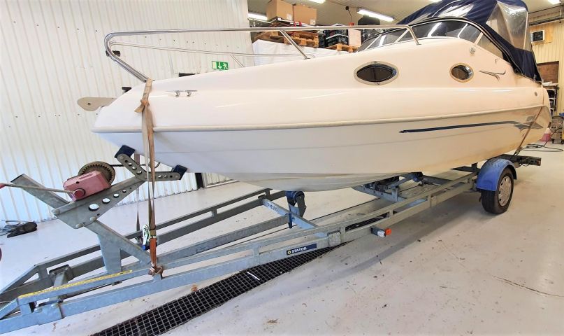 797800-9 Aquamar Bahia 2007 with Mercury 125 hp 2 stroke 2001 + boat trailer Thule 1300kg