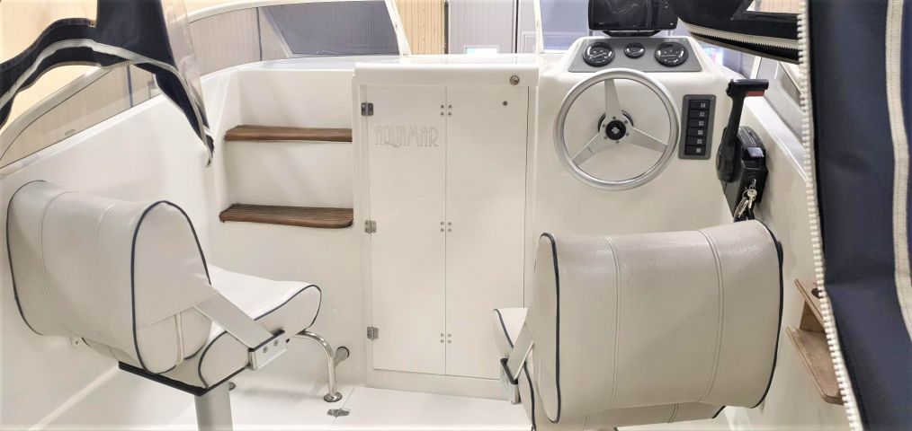797800-23 Aquamar Bahia 2007 with Mercury 125 hp 2 stroke 2001 + boat trailer Thule 1300kg