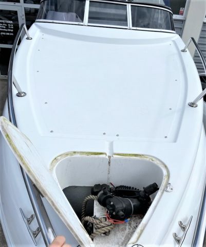 797800-40 Aquamar Bahia 2007 with Mercury 125 hp 2 stroke 2001 + boat trailer Thule 1300kg