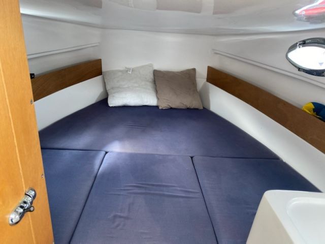 797800-43 Aquamar Bahia 2007 with Mercury 125 hp 2 stroke 2001 + boat trailer Thule 1300kg