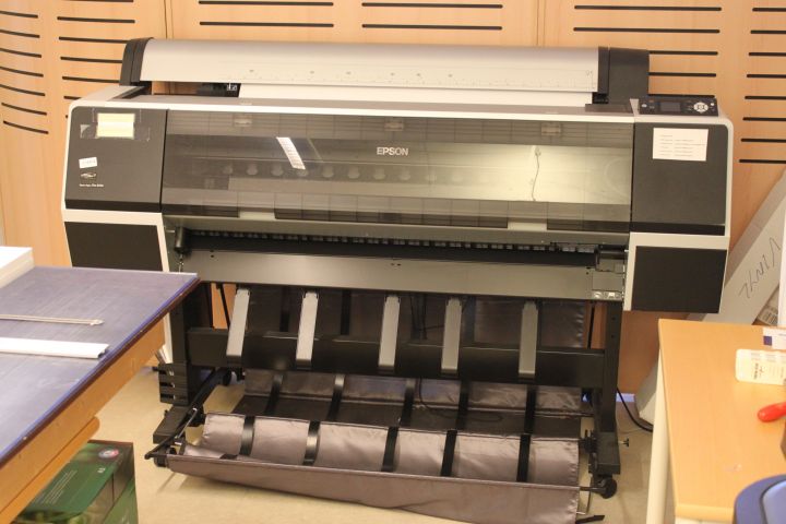 624454-2 Large format printer Epson Stylus Pro 9700