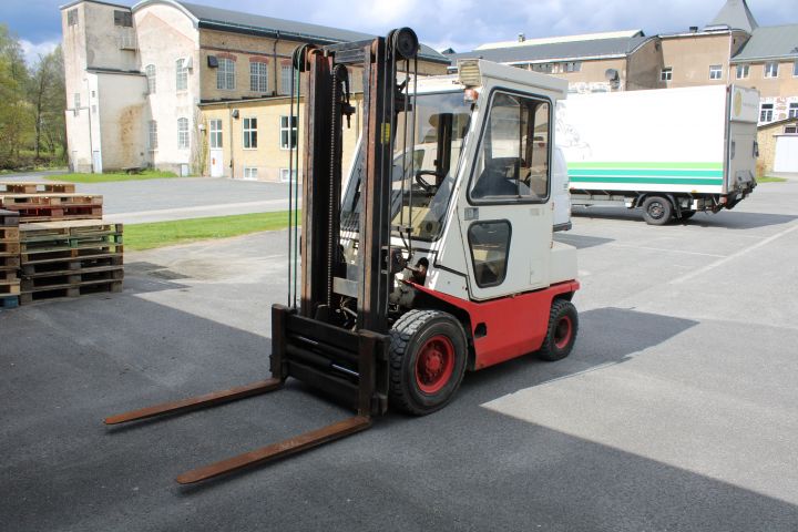 799034-1 Counterbalance Forklift Datsun EFO2A25 (2.5 tons)