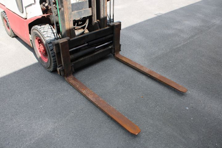 799034-6 Counterbalance Forklift Datsun EFO2A25 (2.5 tons)