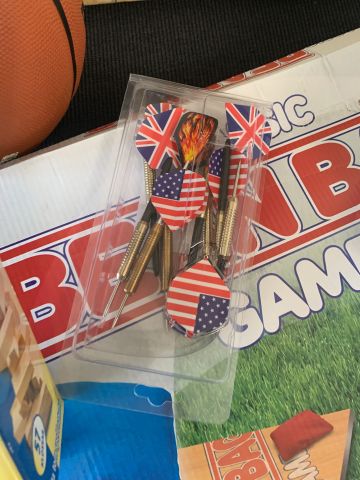 796685-10 Sports and toys