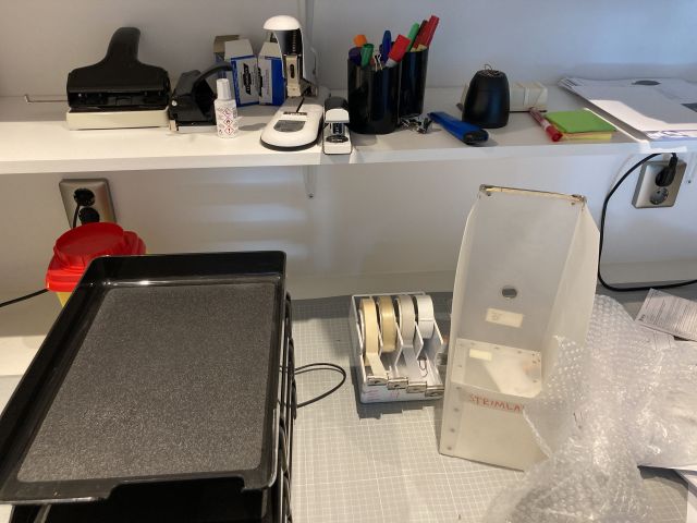 796719-6 Document shredder Fellows as well as tools and office supplies