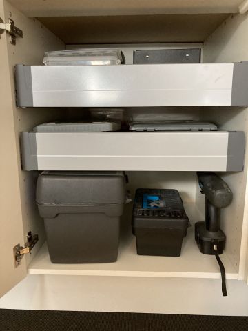 796719-8 Document shredder Fellows as well as tools and office supplies