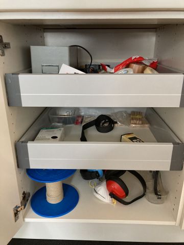 796719-14 Document shredder Fellows as well as tools and office supplies