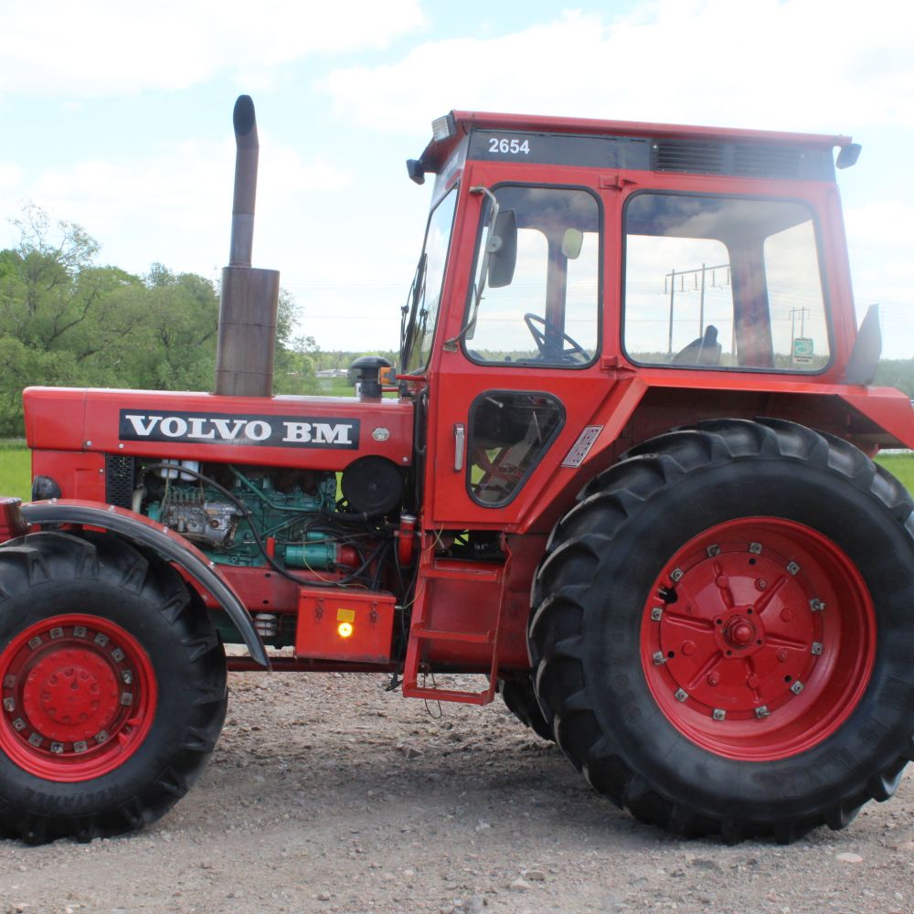 763780-2 Tractor Volvo BM 2654 103kW, -1980 (3859h)