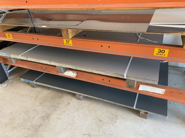 798406-2 Steel material for sheet metal warehouse and roofing